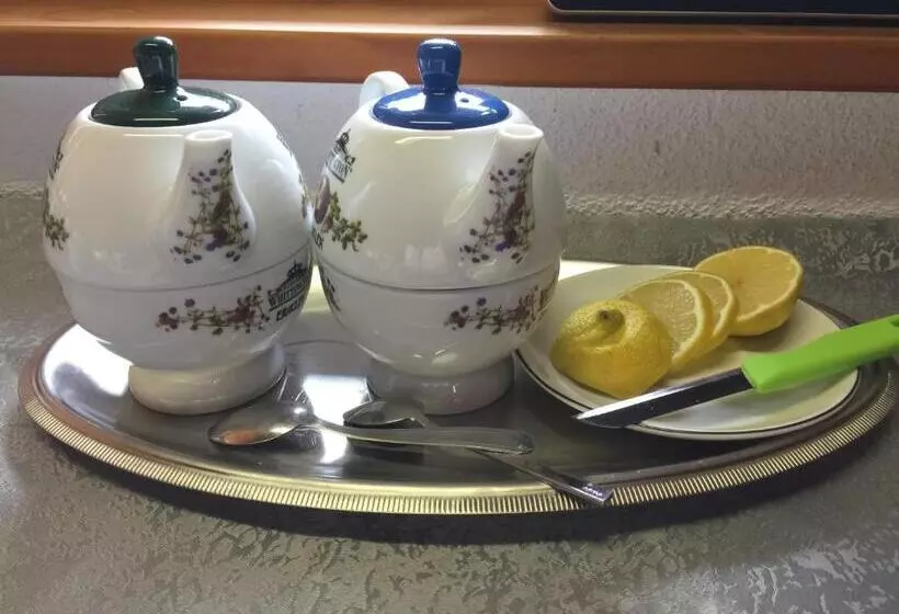 Retkeilymaja Bed & Breakfast Region Murtensee