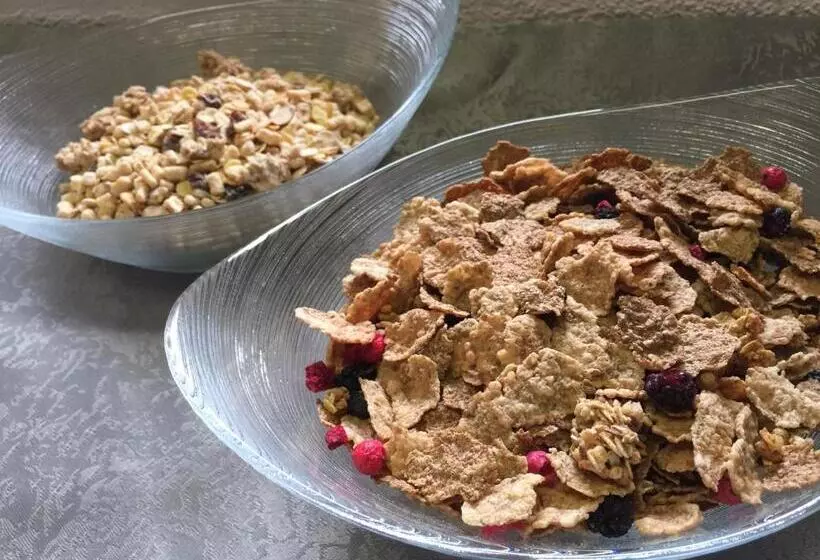 Retkeilymaja Bed & Breakfast Region Murtensee