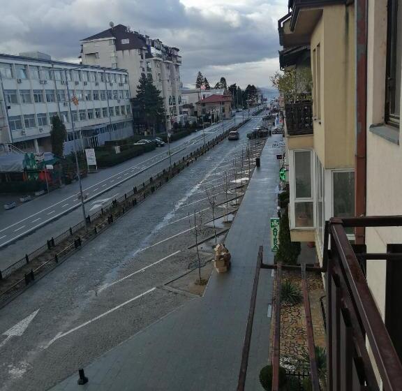 پانسیون Apartments Mostrovi