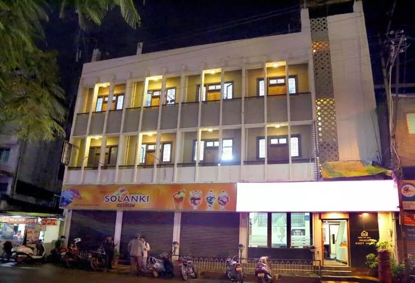 ペンション Solanki Guest House