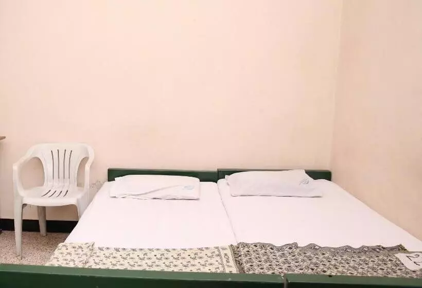 ペンション Solanki Guest House