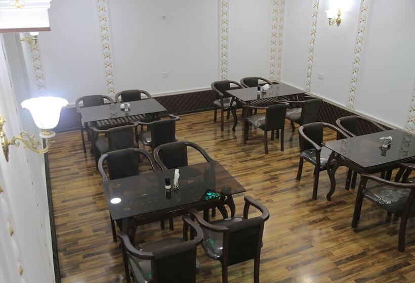 הוסטל Bukhara Baraka Boutique