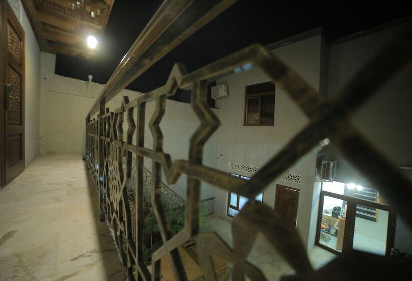 הוסטל Bukhara Baraka Boutique