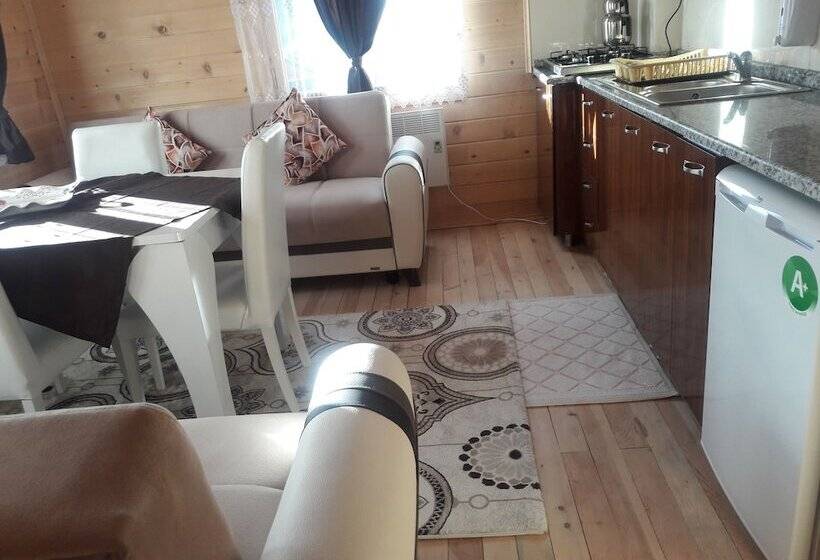 Meleklerin Evi Apart