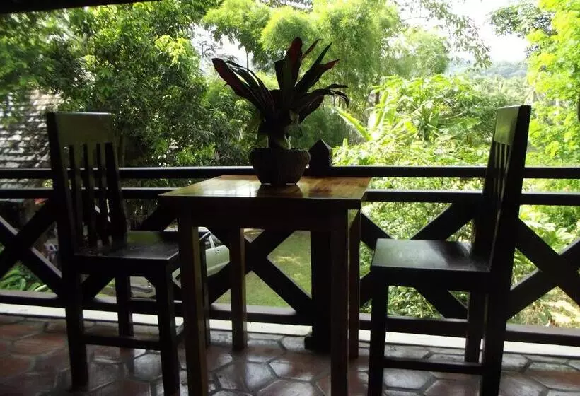 ペンション Ban Vivanh Chambres D'hotes