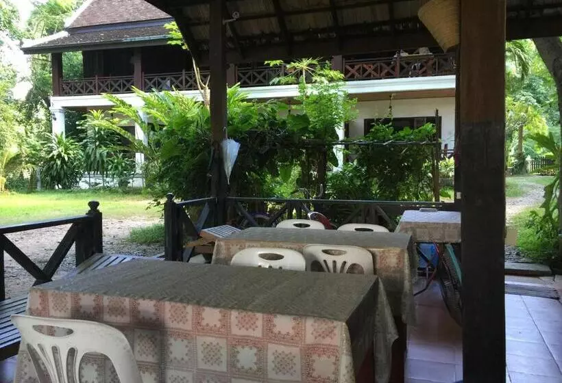 ペンション Ban Vivanh Chambres D'hotes