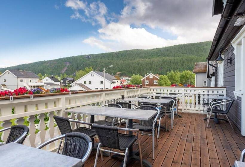 بنسيون Mo Gjestegård