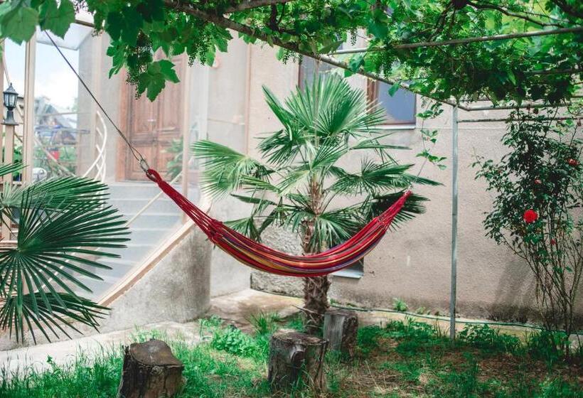 پانسیون Qilimcha S Guesthouse