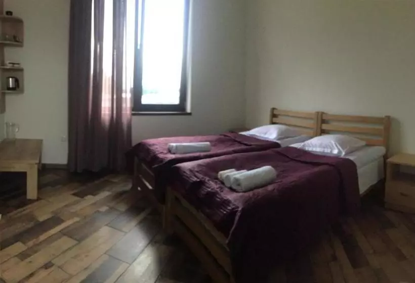 پانسیون Veranda Guesthouse