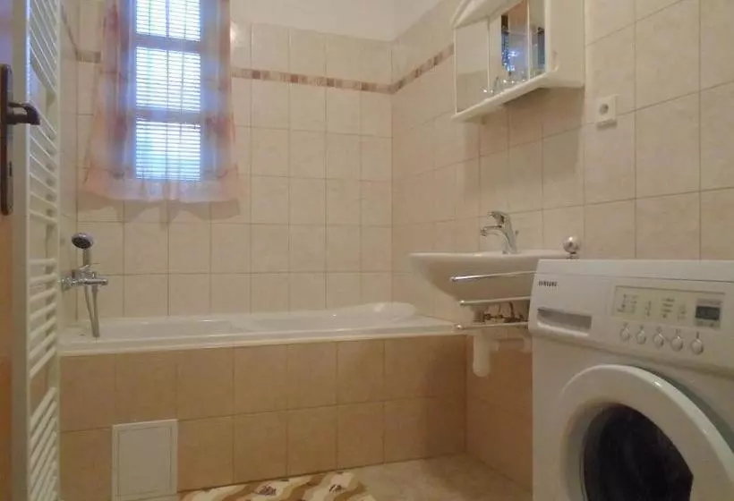 Majatalo Wellness Penzion Lázně Jablonec