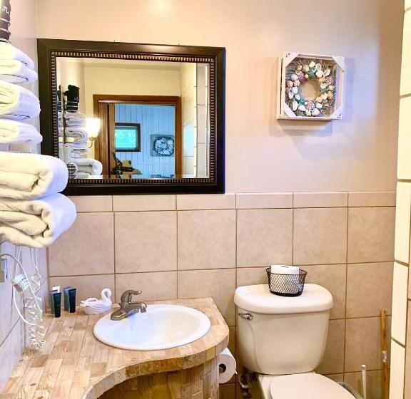 旅馆 Breakers Boutique Inn