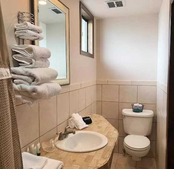 Retkeilymaja Breakers Boutique Inn