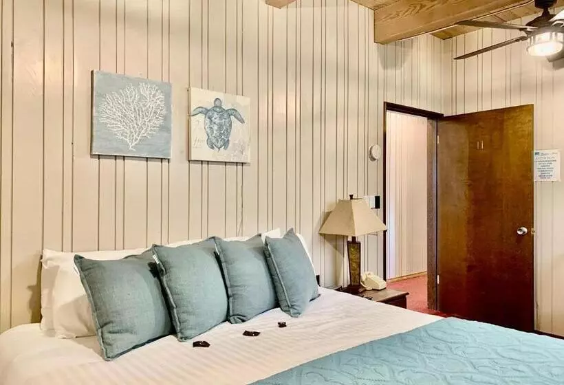 Retkeilymaja Breakers Boutique Inn