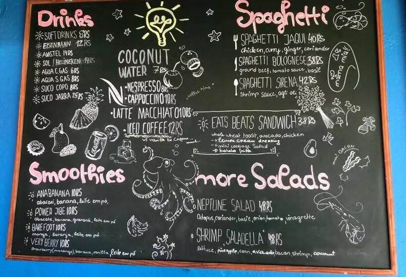 ユースホステル The Spot   Beachfront Sports Pousada