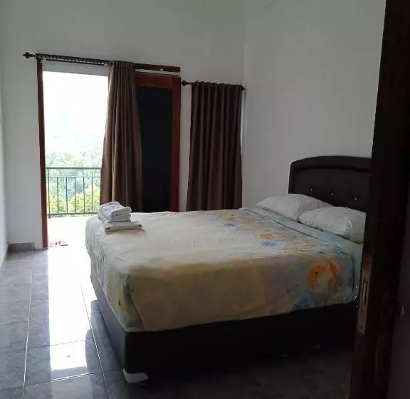 ペンション Adila Warung And Homestay