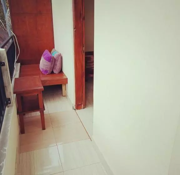 ペンション Adila Warung And Homestay