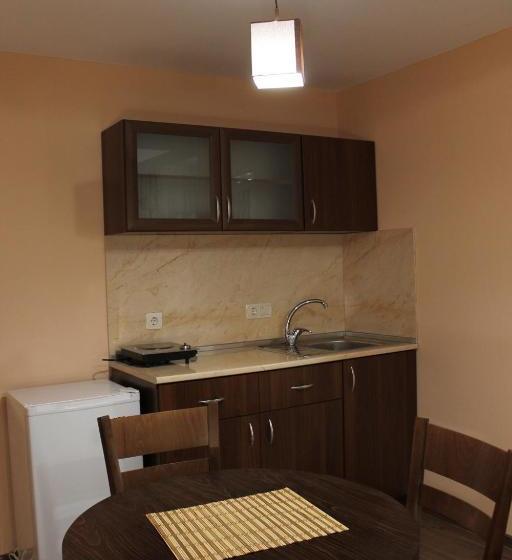 Pension Center Guest House