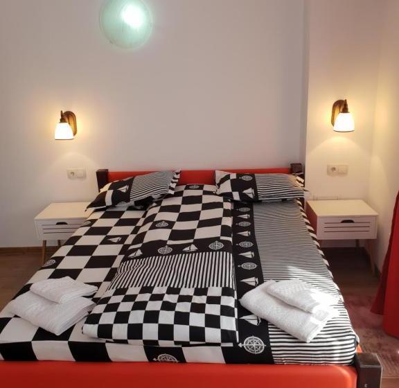 پانسیون Guest House Andrei