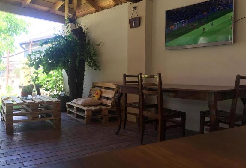 پانسیون Gh Sanapiro