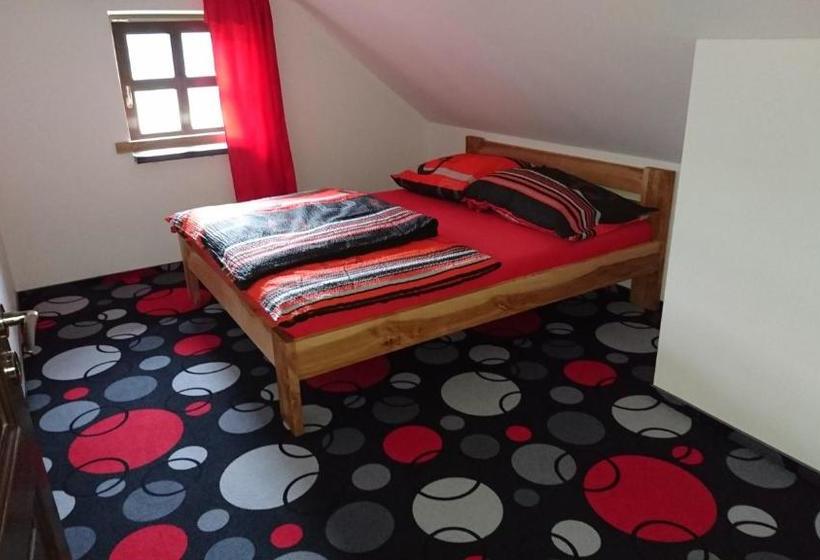 ペンション Penzion Krkonoše