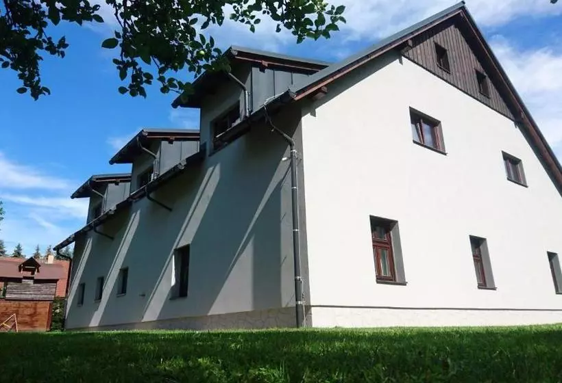 ペンション Penzion Krkonoše