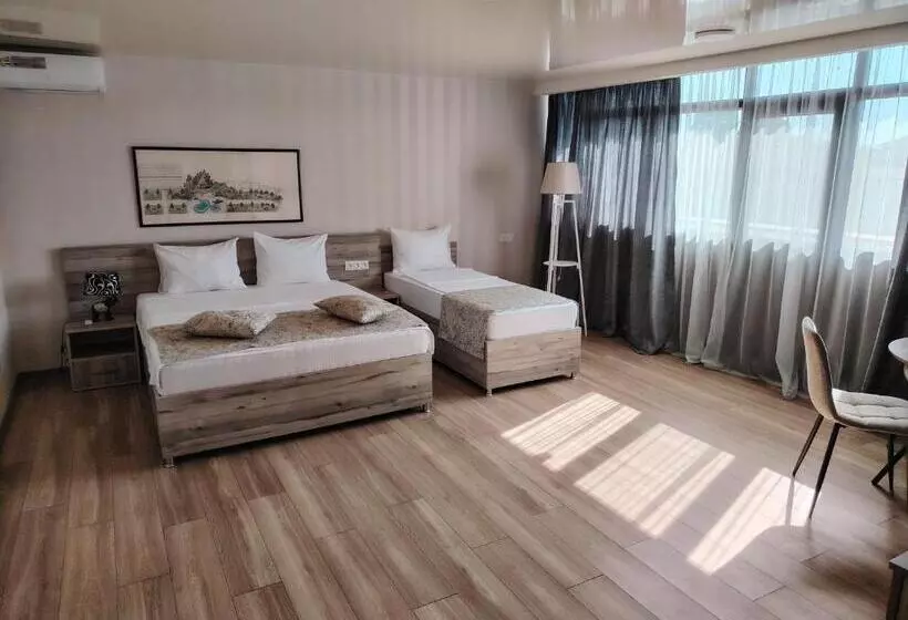 پانسیون Vita Gardenia Hotel Tskaltubo