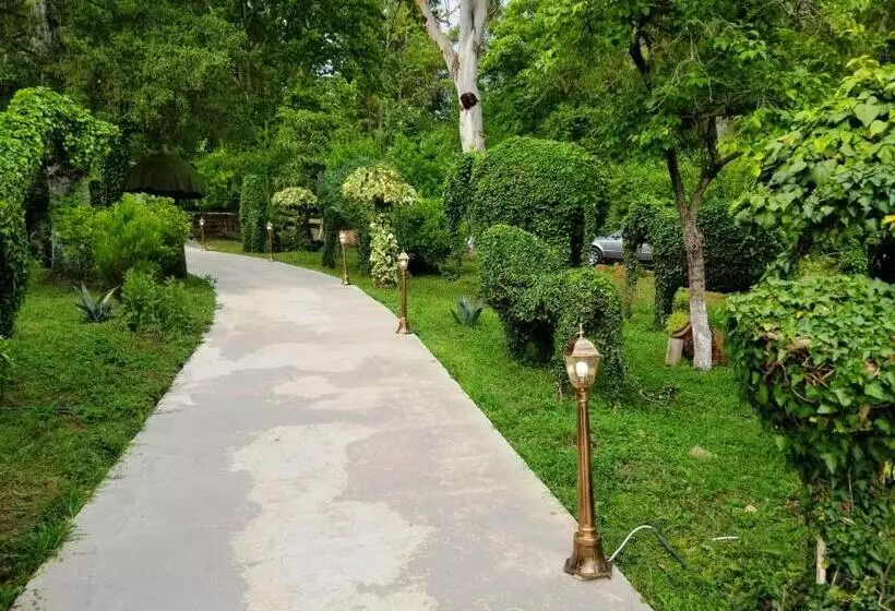 پانسیون Vita Gardenia Hotel Tskaltubo