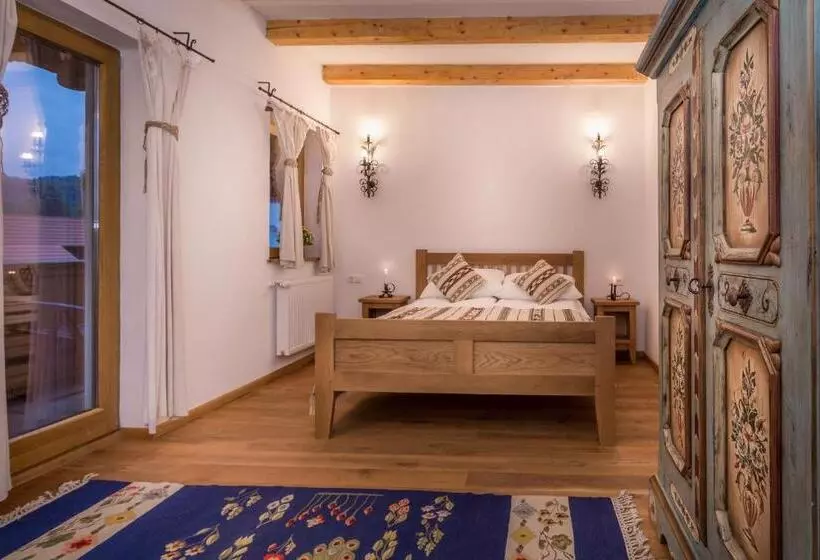 Retkeilymaja Hanul Vatra