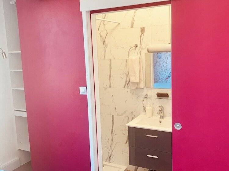 فندق Des Voyageurs