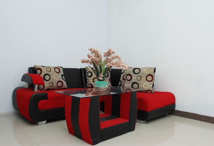בית מלון כפרי Oyo 481 Pesona Jogja Homestay