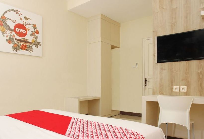 בית מלון כפרי Oyo 481 Pesona Jogja Homestay