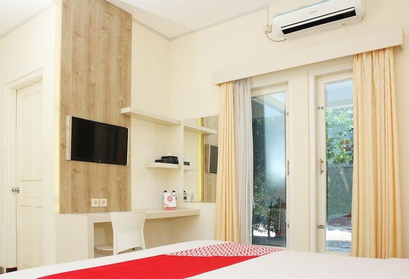 בית מלון כפרי Oyo 481 Pesona Jogja Homestay