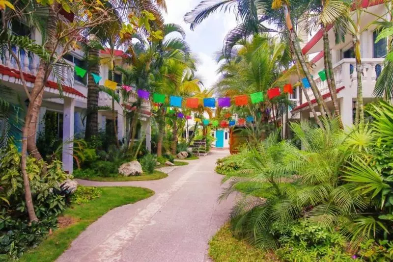 Villas Colibrí Suites & Bungalows