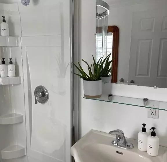 Retkeilymaja The Archie & Isidore