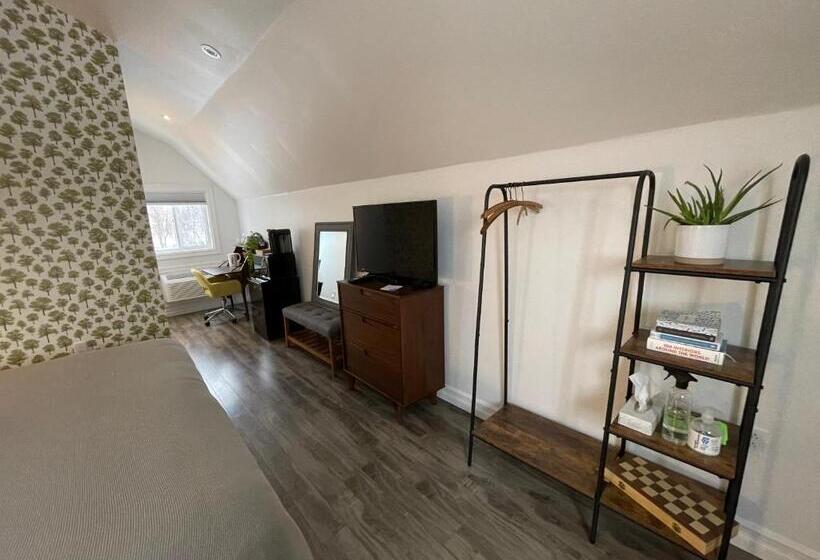 הוסטל The Archie & Isidore