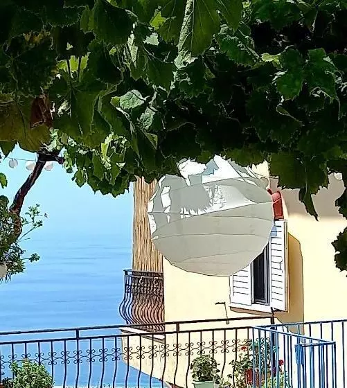 Majatalo Amphora Guesthouse