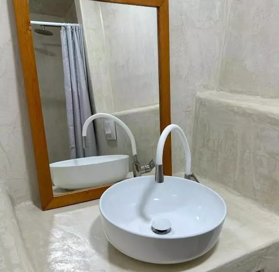 Majatalo Amphora Guesthouse