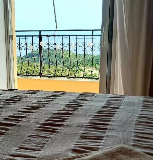 Majatalo Amphora Guesthouse