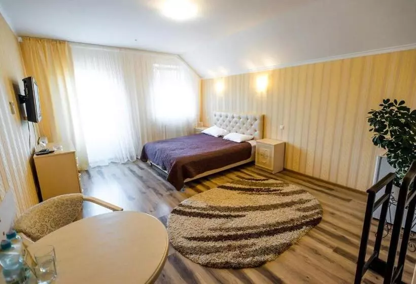 Majatalo Guest House Shale