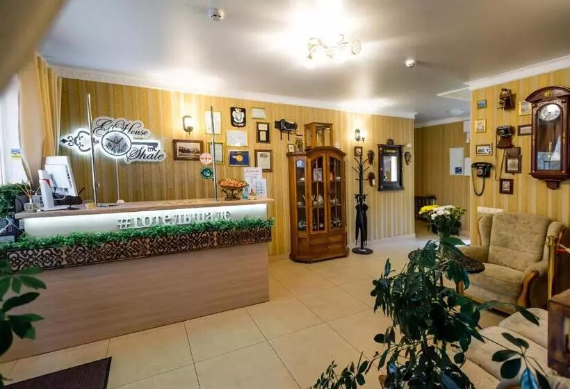 Majatalo Guest House Shale