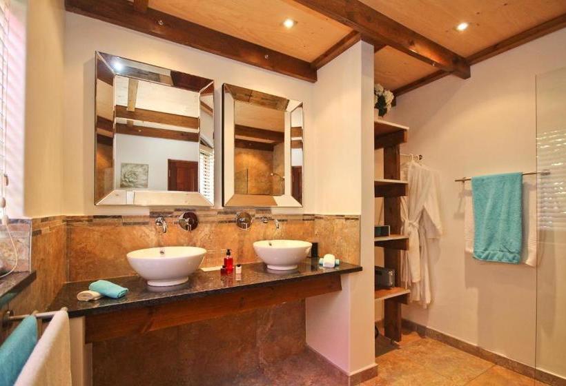 بنسيون Montrose Guesthouse