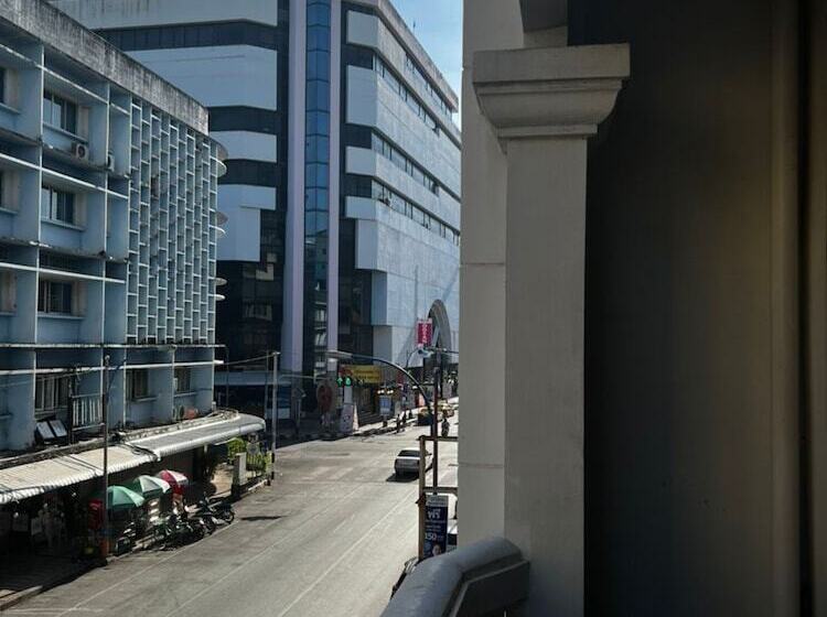 פנסיון Sandee Room