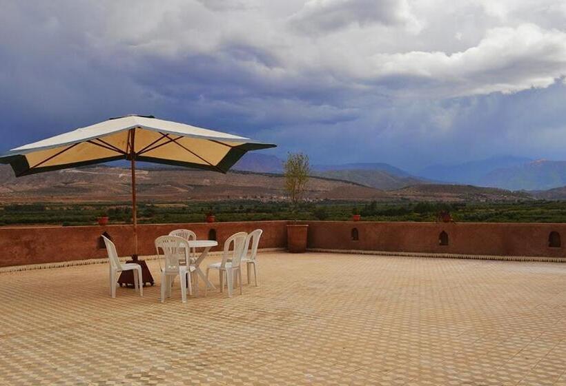 پانسیون Villa Paradise