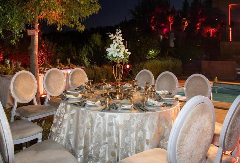 پانسیون Villa Paradise