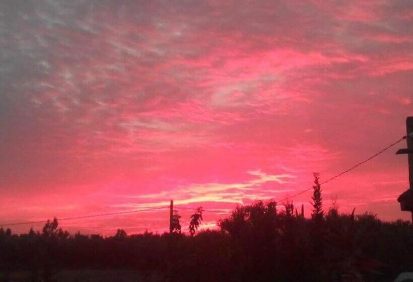 پانسیون Villa Paradise