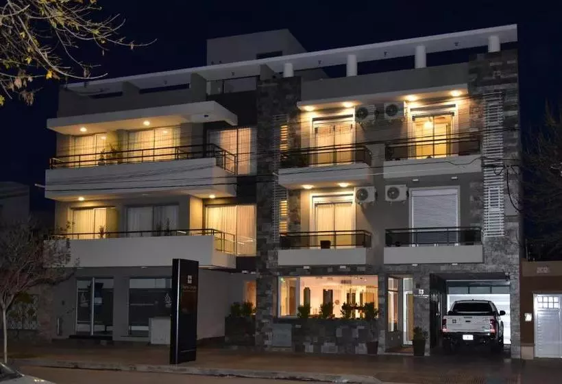 Nuevo Centro Apart Hotel & Suites