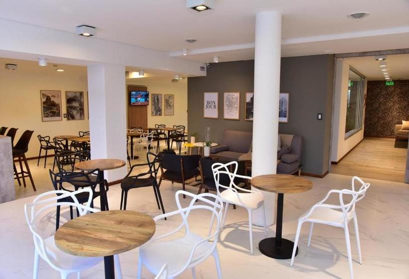 Nuevo Centro Apart Hotel & Suites