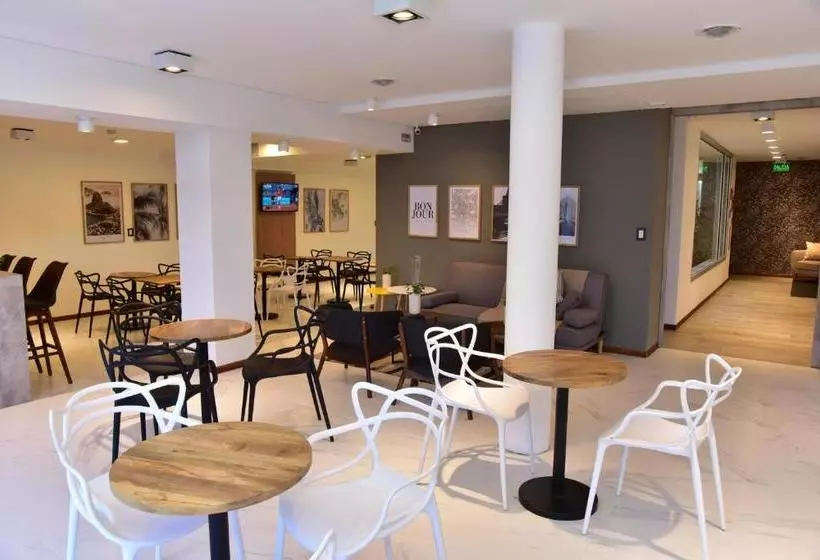 Nuevo Centro Apart Hotel & Suites