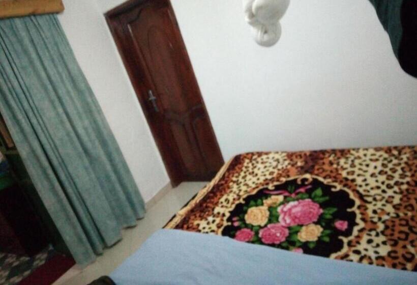 پانسیون Maasai Villa Backpackers Home