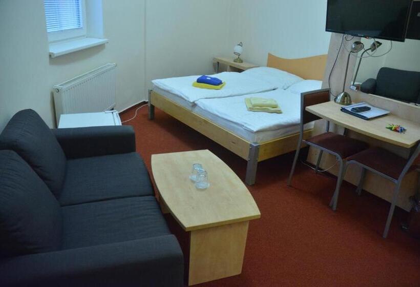 Panzió Penzion Ve Věži